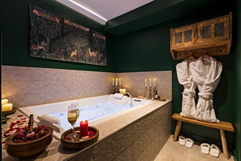 Image illustrative